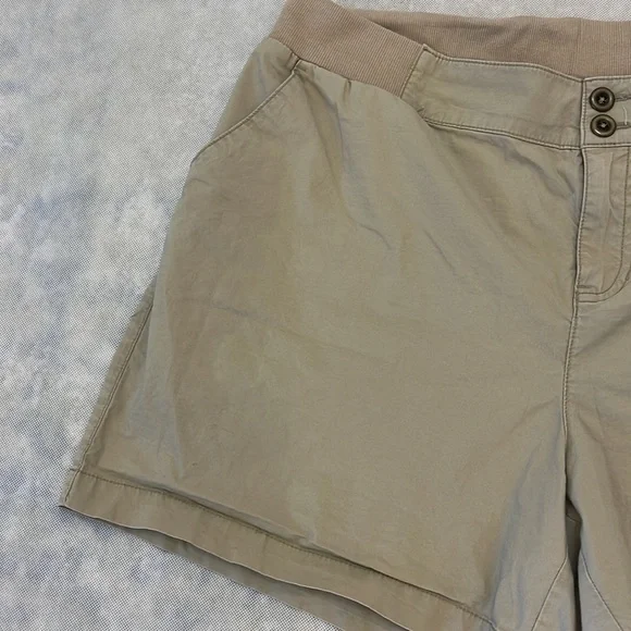 Lane Bryant Pull On Khaki Style Tan Shorts Elastic Waist. Size 14 Super Comfy - Picture 3 of 10